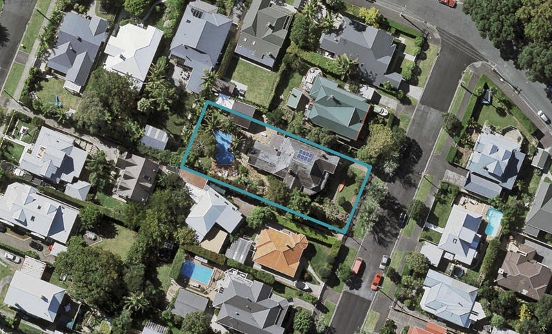 29 Summer Street, Stanley Point, Auckland - Carousel 1