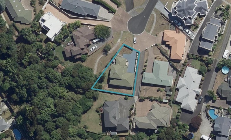 11 Sunset Close, Western Heights, Hamilton - Carousel 1
