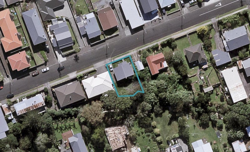 99 YOUNG ST, New Plymouth, New Plymouth - Carousel 1