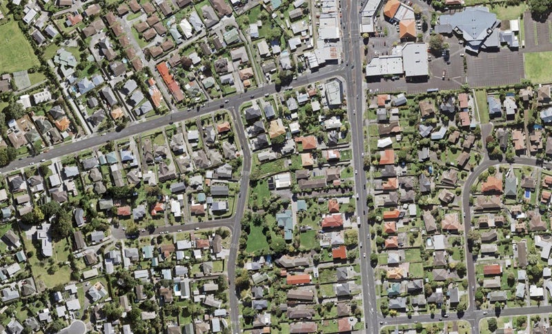 87 Waitaki Street, HENDERSON, AUCKLAND - Carousel 1