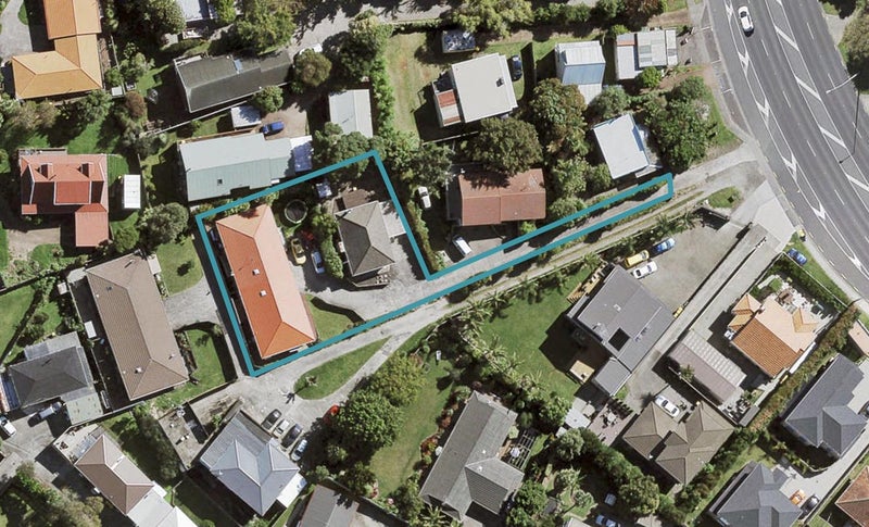 1/4144 Great North Road, Glendene, Auckland - Carousel 1