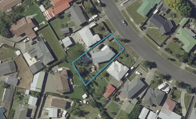 40 Karamea Crescent, Kelvin Grove, Palmerston North - Carousel 1