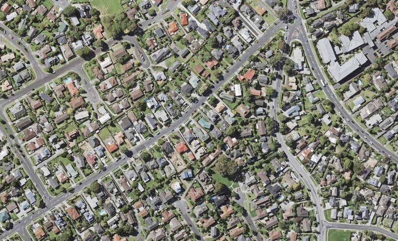 1/16 Bradbury Road, Highland Park, Auckland - Carousel 1