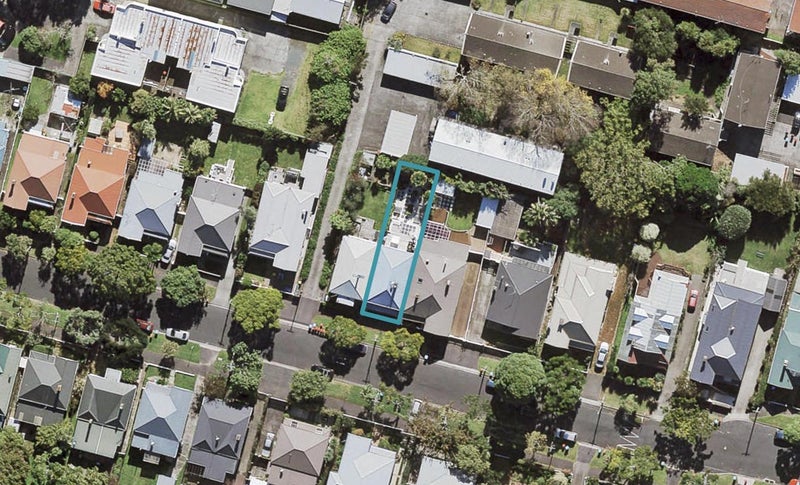 63 Burnley Terrace, Sandringham, Auckland - Carousel 1