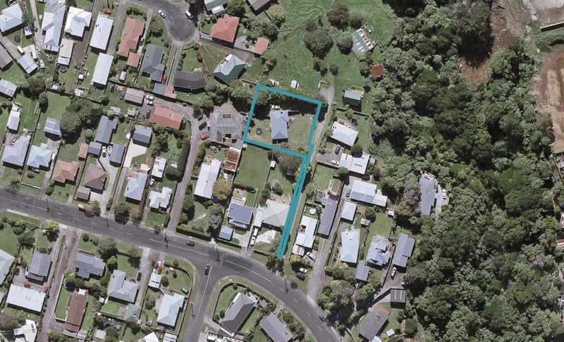 255 Huatoki Street, Upper Vogeltown, New Plymouth - Carousel 1