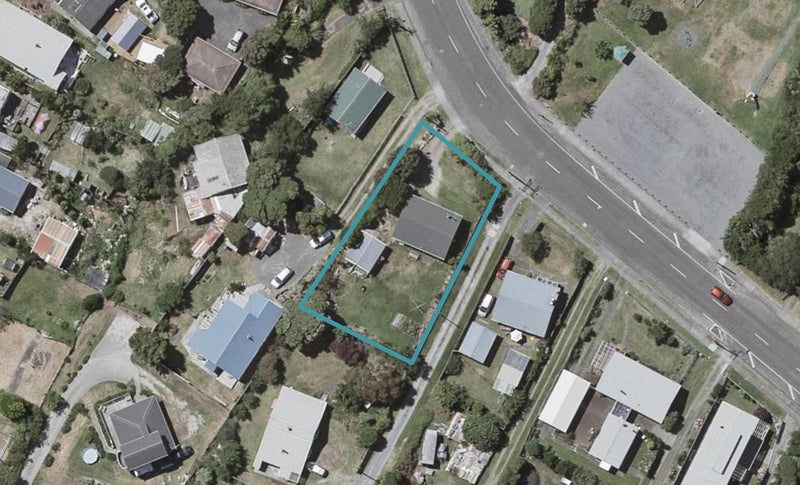 37A Tasman Road, Otaki Beach, Otaki - Carousel 1