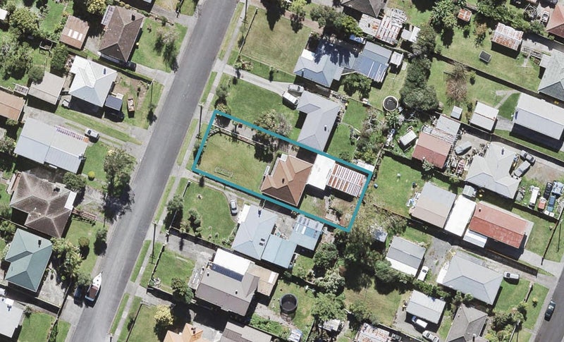 20 Barbary Avenue, Kelston, Auckland - Carousel 1
