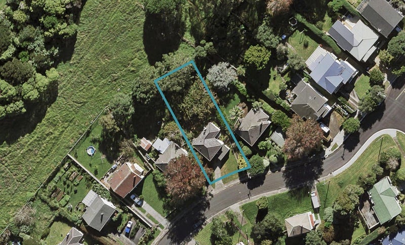37 Mount Royal Avenue, Mount Albert, Auckland - Carousel 1