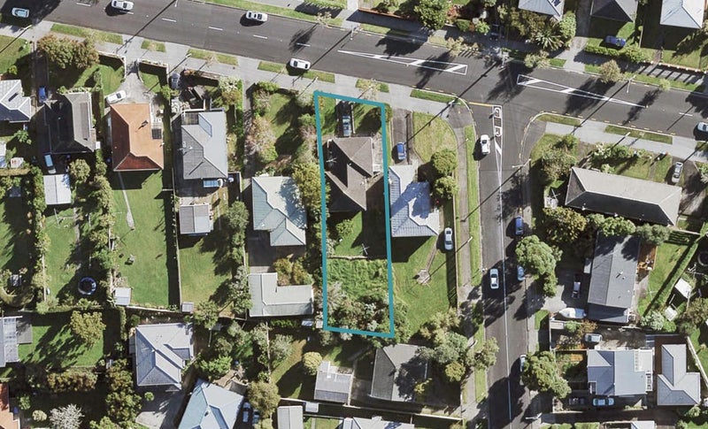 75 New Windsor Road, New Windsor, Auckland - Carousel 1