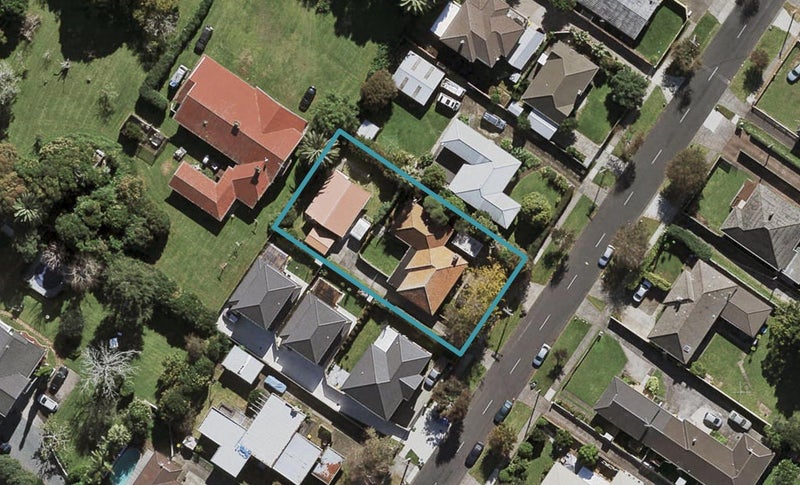 18 Central Avenue, Papatoetoe, Auckland - Carousel 1