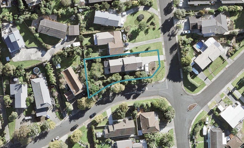 11 Rosario Crescent, Red Beach, Red Beach - Carousel 1