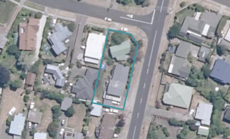 6 Arrowsmith Avenue, Waipahihi, Taupo - Carousel 1