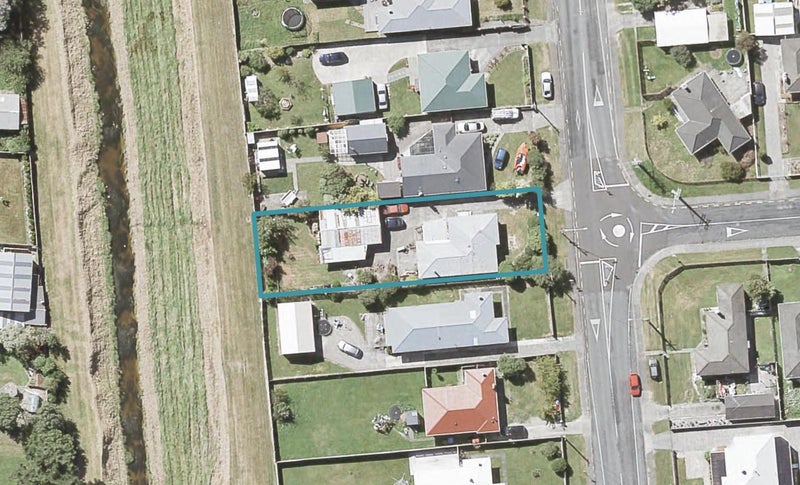 97 Moohan Street, Wainuiomata, Lower Hutt - Carousel 1
