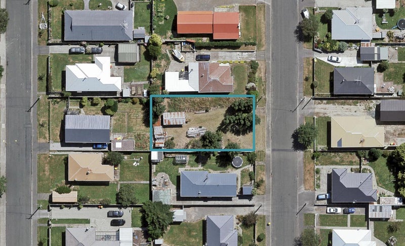 92 Stobo Street, Grasmere, Invercargill - Carousel 1