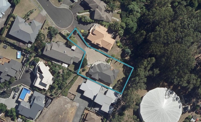 60 Greenfield Drive, Western Heights, Hamilton - Carousel 1