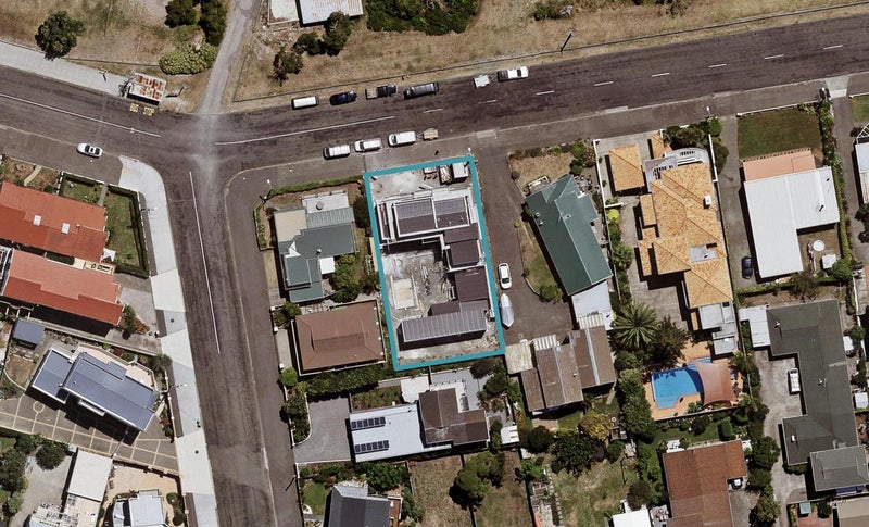 18 Charles Street, Westshore, Napier - Carousel 1