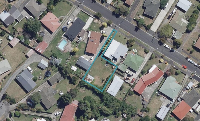 9A Yorkshire Road, Silverdale, Hamilton - Carousel 1