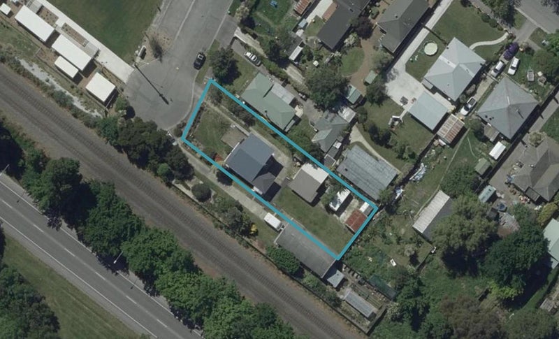 27 Whittington Avenue, Woolston, Christchurch - Carousel 1