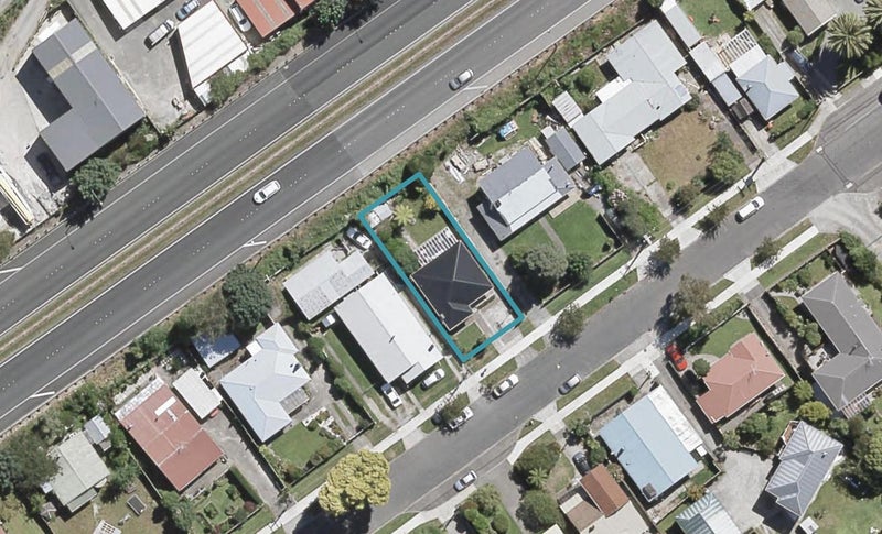 63 Owen Street, Belmont, Lower Hutt - Carousel 1