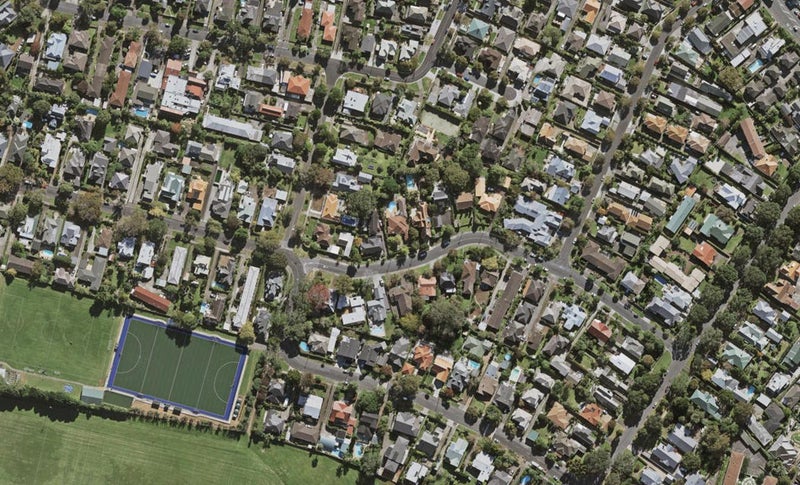 15 Korau Road, Greenlane, Auckland - Carousel 1