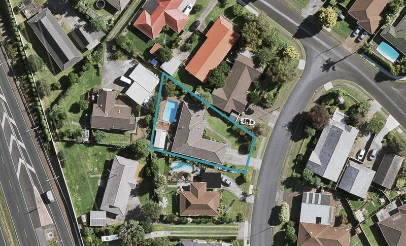 50 Barnhill Crescent, Pahurehure, Papakura - Carousel 1