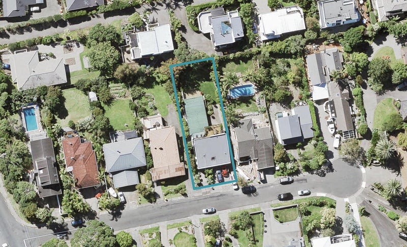 10 Red Bluff Rise, Campbells Bay, Auckland - Carousel 1