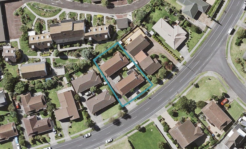 2/77 Aberfeldy Avenue, Highland Park, Auckland - Carousel 1