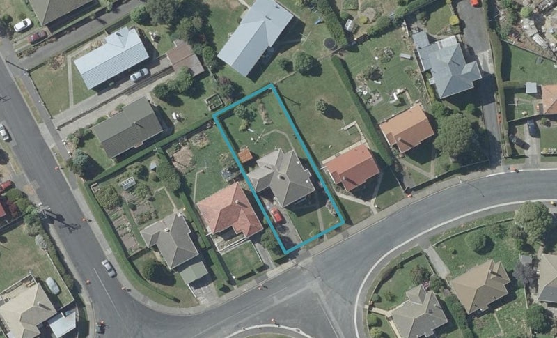 98 Stenhope Crescent, Corstorphine, Dunedin - Carousel 1