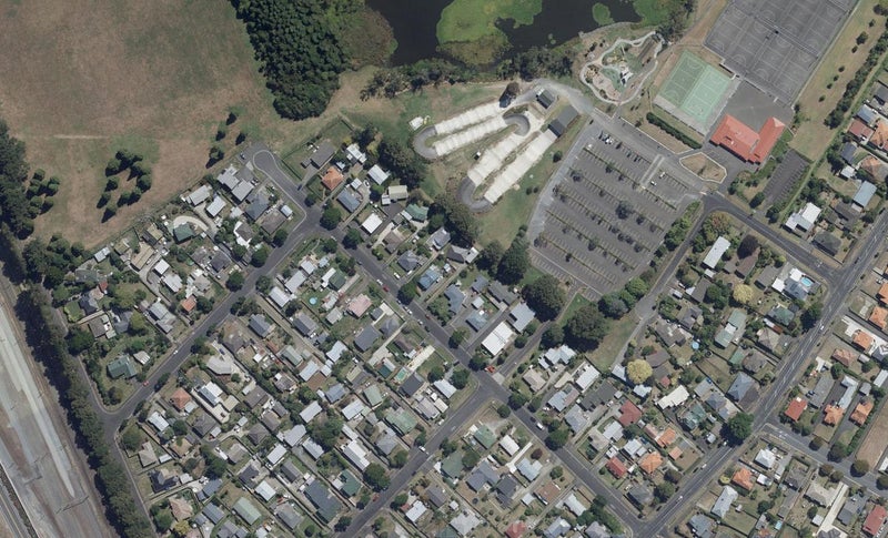 18B Walsh Street, Forest Lake, Hamilton - Carousel 1