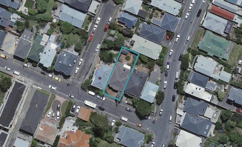 15 Armour Avenue, Mount Victoria, Wellington - Carousel 1