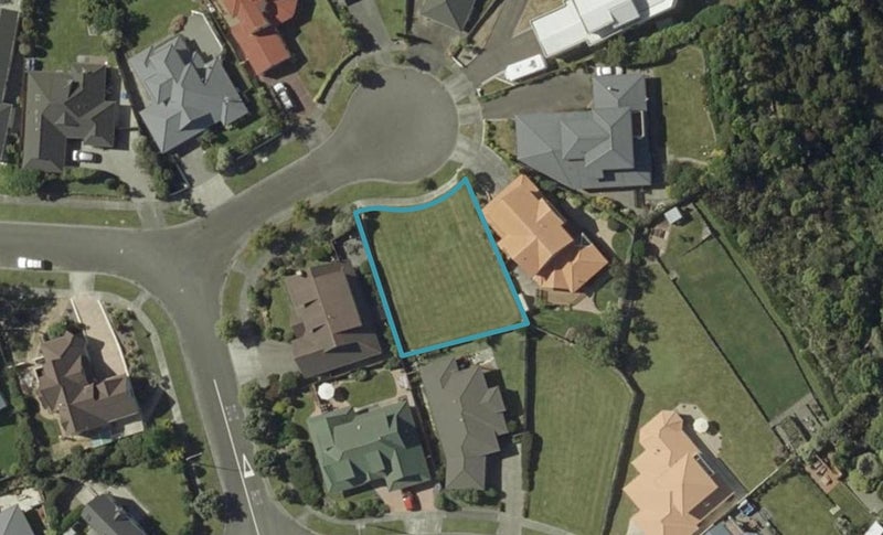 42 Kilkenny Place, Fitzherbert, Palmerston North - Carousel 1