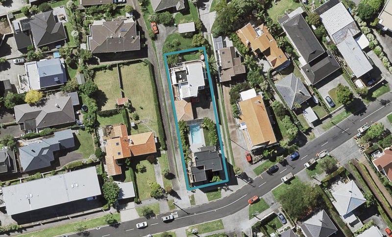 1/14 Hawera Road, Kohimarama, Auckland - Carousel 1