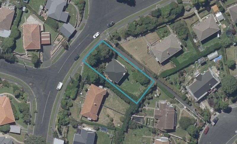 28 Greenhill Avenue, Wakari, Dunedin - Carousel 1