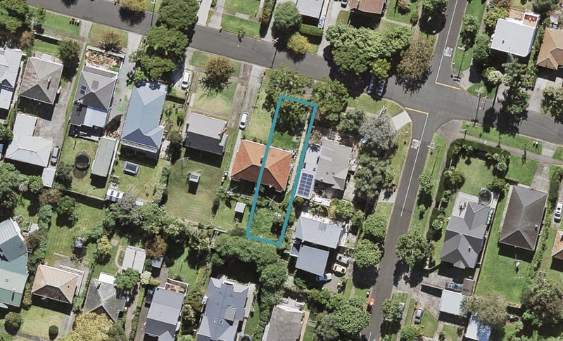 27A Parrish Road, Sandringham, Auckland - Carousel 1