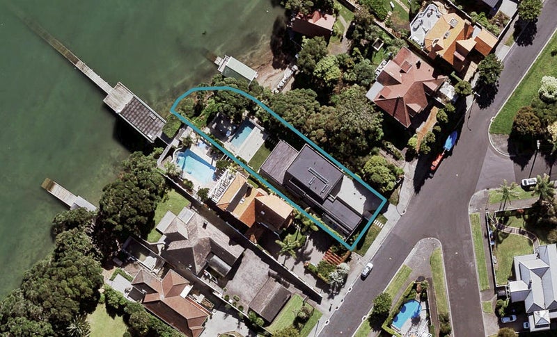 35 Marine Parade, Herne Bay, Auckland - Carousel 1