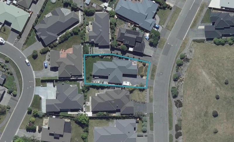 22 Bottle Lake Drive, Parklands, Christchurch - Carousel 1