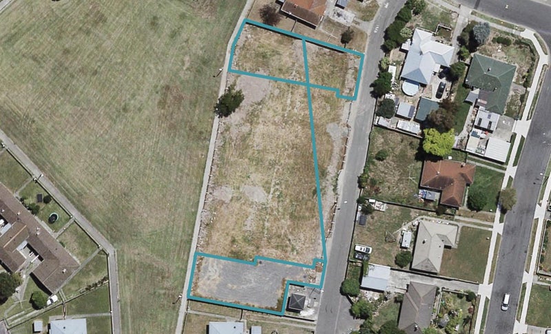 4 Roberts Terrace, Onekawa, Napier - Carousel 1