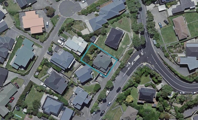 35 Benares Street, Khandallah, Wellington - Carousel 1