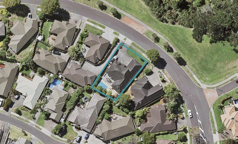 31 John Brooke Crescent, East Tamaki Heights, Auckland - Carousel 1
