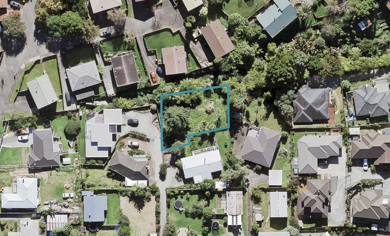 8A Reiman Street, New Lynn, Auckland - Carousel 1