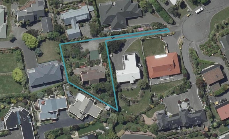 18 Petworth Place, Westmorland, Christchurch - Carousel 1