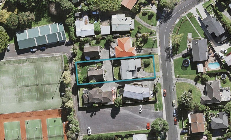 2/38 Elliott Avenue, Bayview, Auckland - Carousel 1