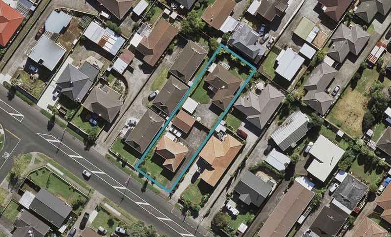 2/116 Carruth Road, Papatoetoe, Auckland - Carousel 1