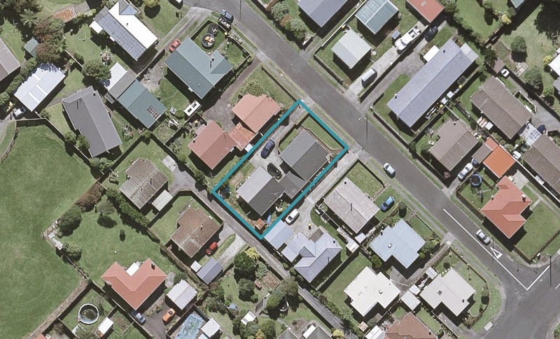 7B Naumai Place, Spotswood, New Plymouth - Carousel 1