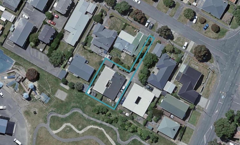 72A Brussels Street, Miramar, Wellington - Carousel 1