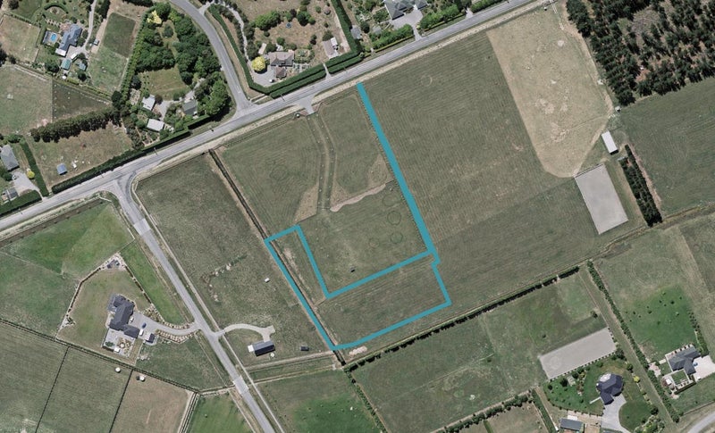 12 Brennan (Pvt) Lane, SWANNANOA, KAIAPOI - Carousel 1