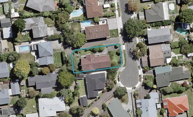16 Arnot Avenue, Clouston Park, Upper Hutt - Carousel 1