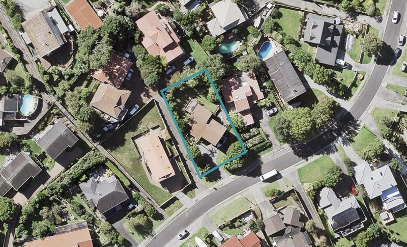 75 Nigel Road, Browns Bay, Auckland - Carousel 1
