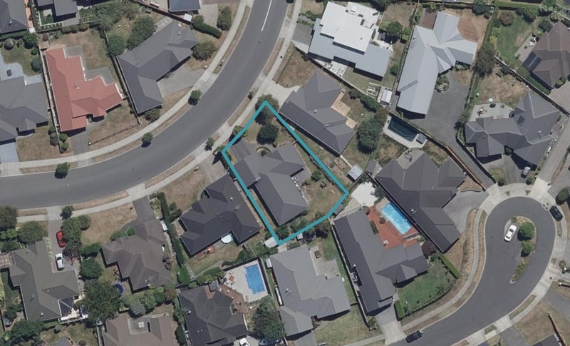20 Coleraine Drive, Rototuna, Hamilton - Carousel 1