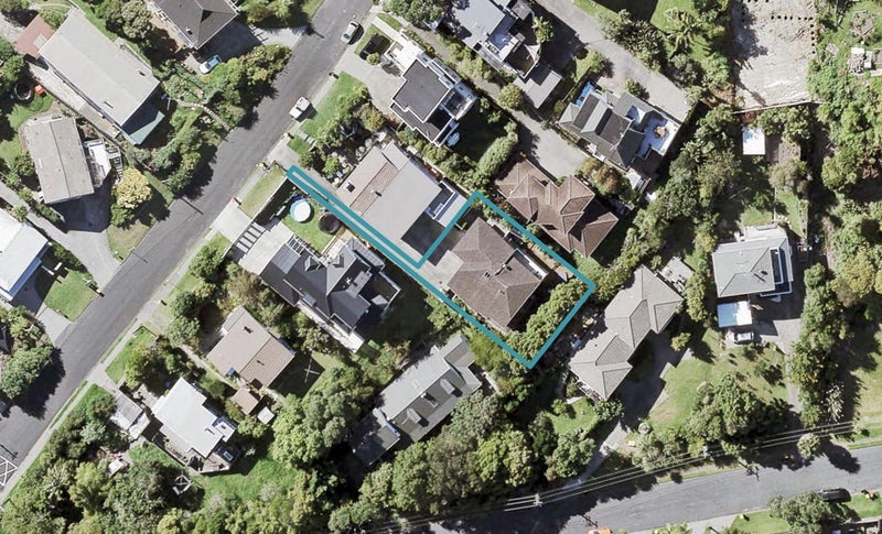 6A Korotaha Terrace, Rothesay Bay, Auckland - Carousel 1